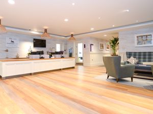 RECEPTION AND LOUNGE- click for photo gallery